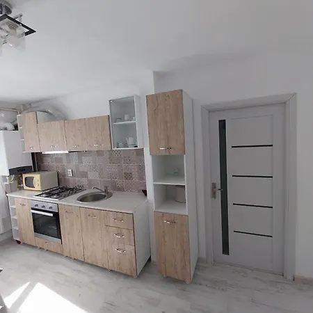Apartament Rovine *