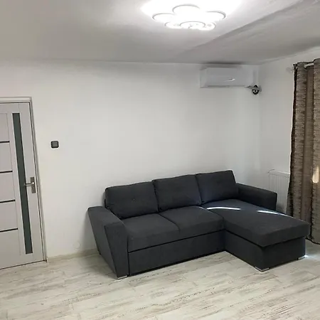 Apartament Rovine *